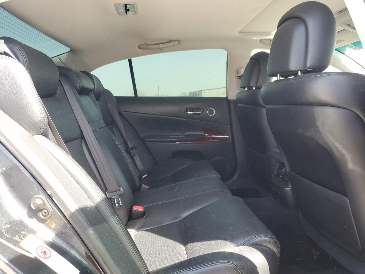 2010 Lexus GS - Image 10