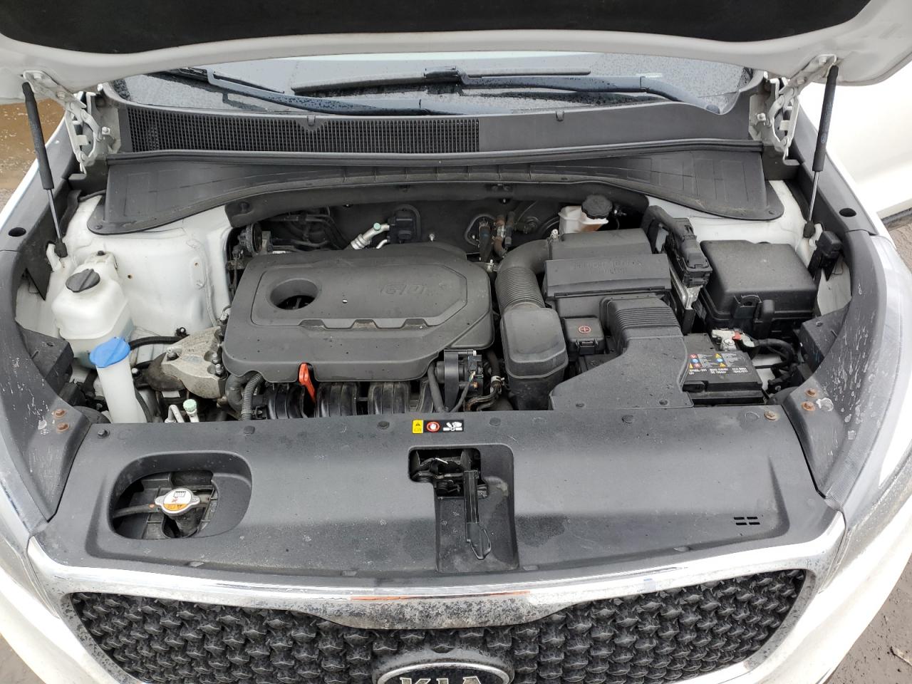 2018 Kia Sorento - Image 13