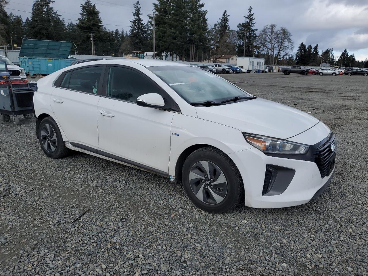 2017 Hyundai IONIQ - Image 4