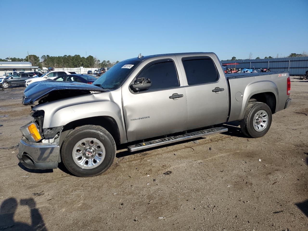 2013 Gmc Sierra C1500 for Sale in Harleyville, SC - Front End