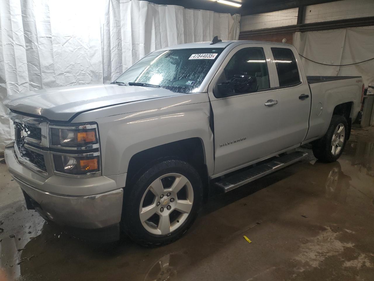 2015 Chevrolet Silverado - Image 1