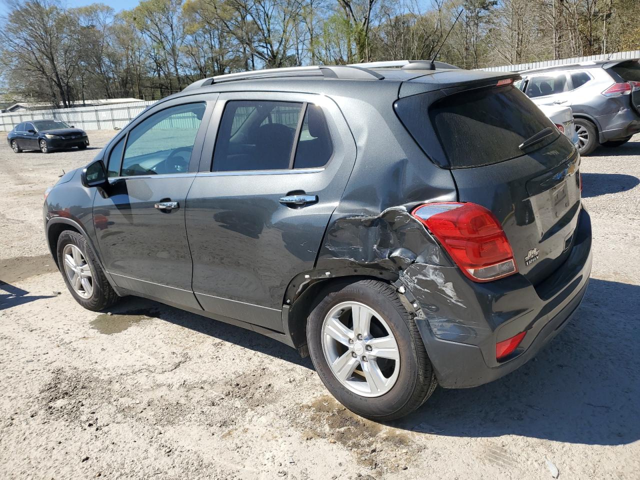 2017 Chevrolet Trax - Image 2