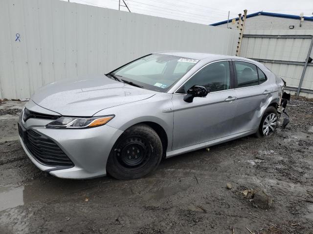 2020 Toyota Camry Le zu verkaufen in Albany, NY - Rear End