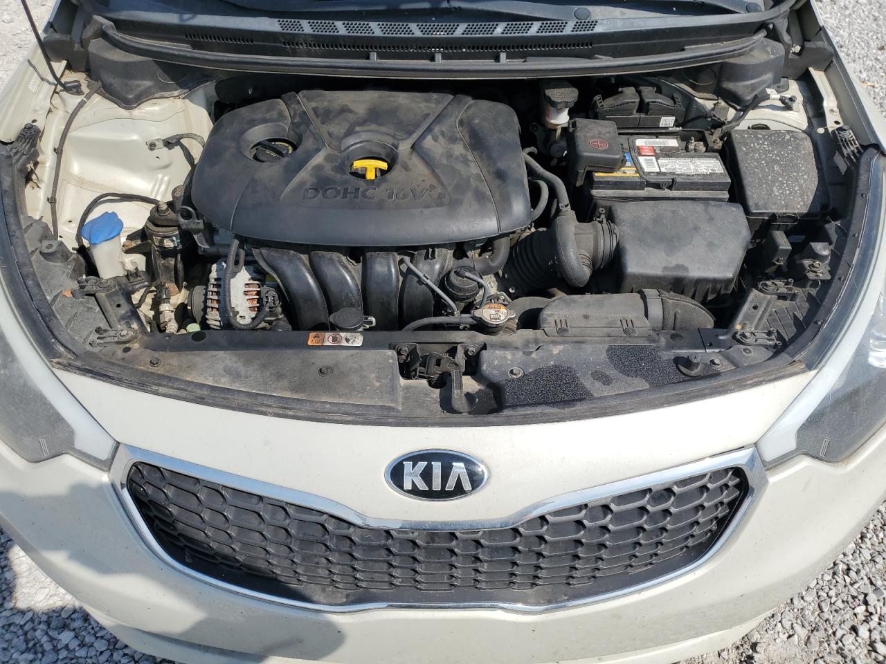 2015 Kia Forte - Image 12