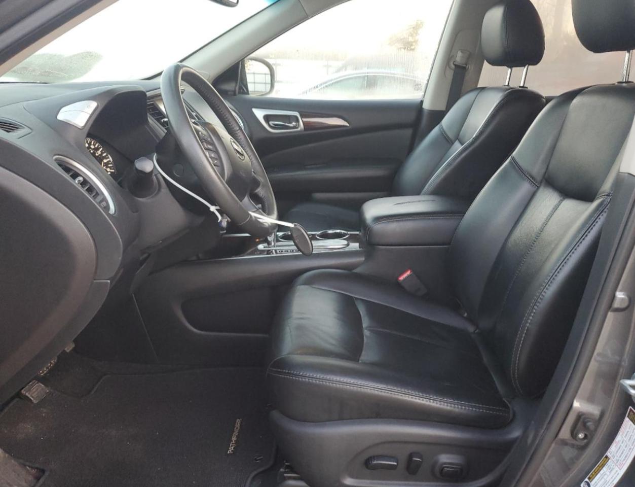 2015 Nissan Pathfinder - Image 7