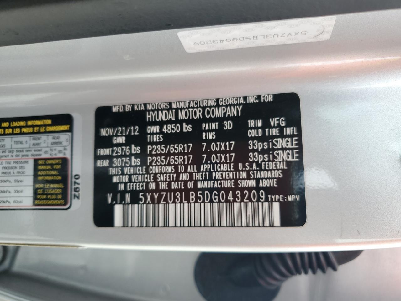 2013 Hyundai Santa Fe - Image 15