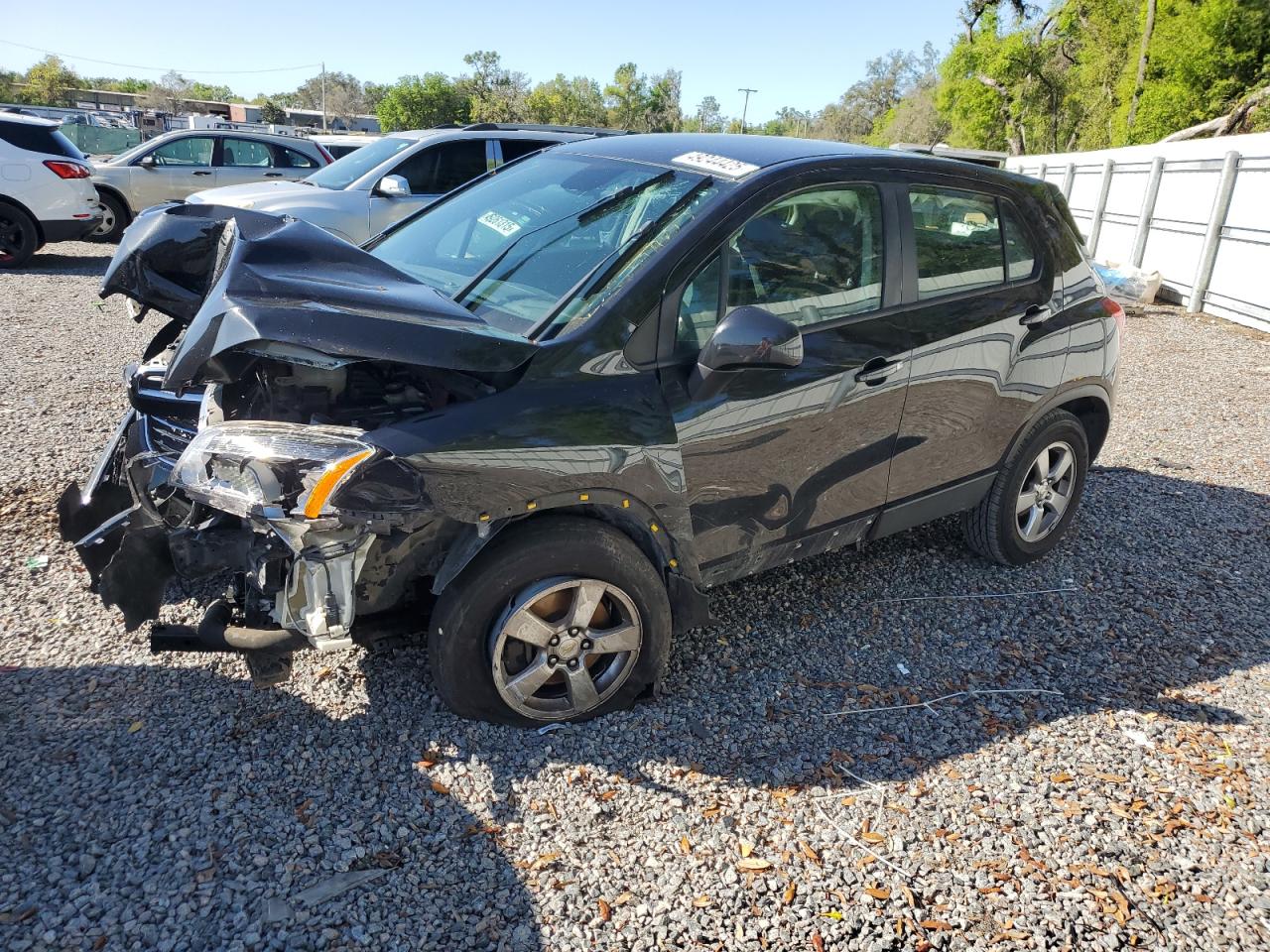 2015 Chevrolet Trax 1Ls for Sale in Riverview, FL - Front End