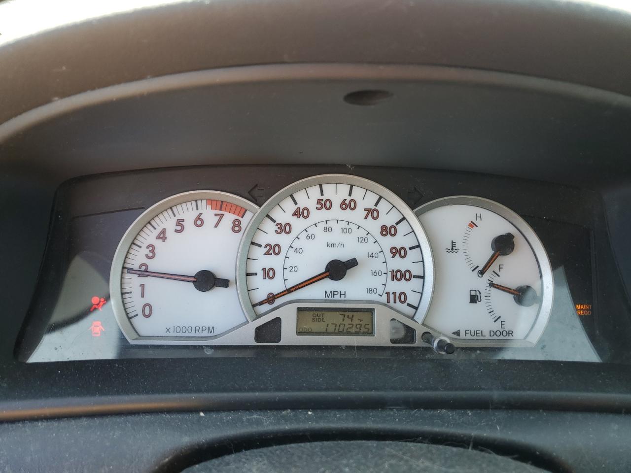 2005 Toyota Corolla - Image 9