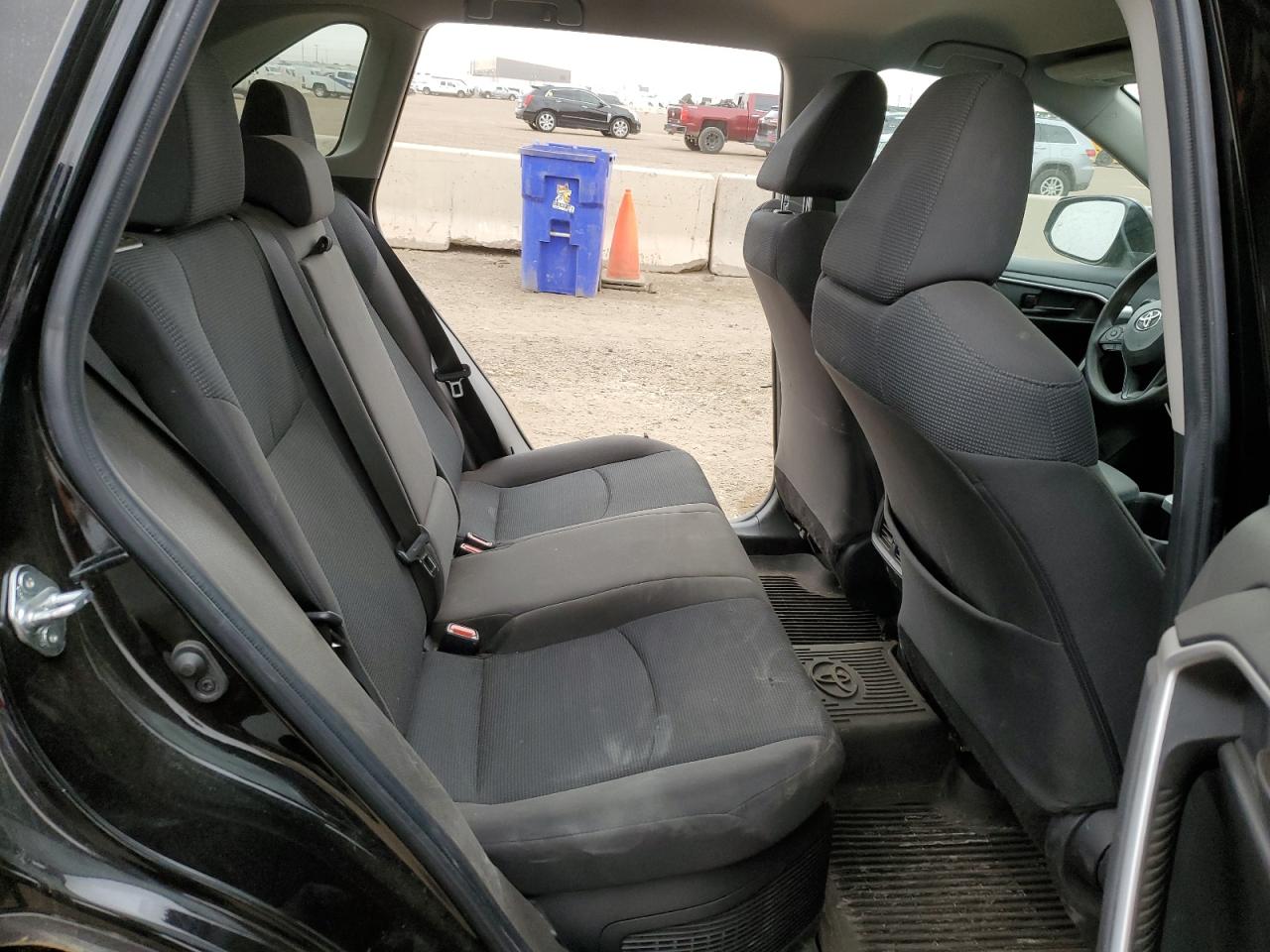 2022 Toyota RAV 4 - Image 11