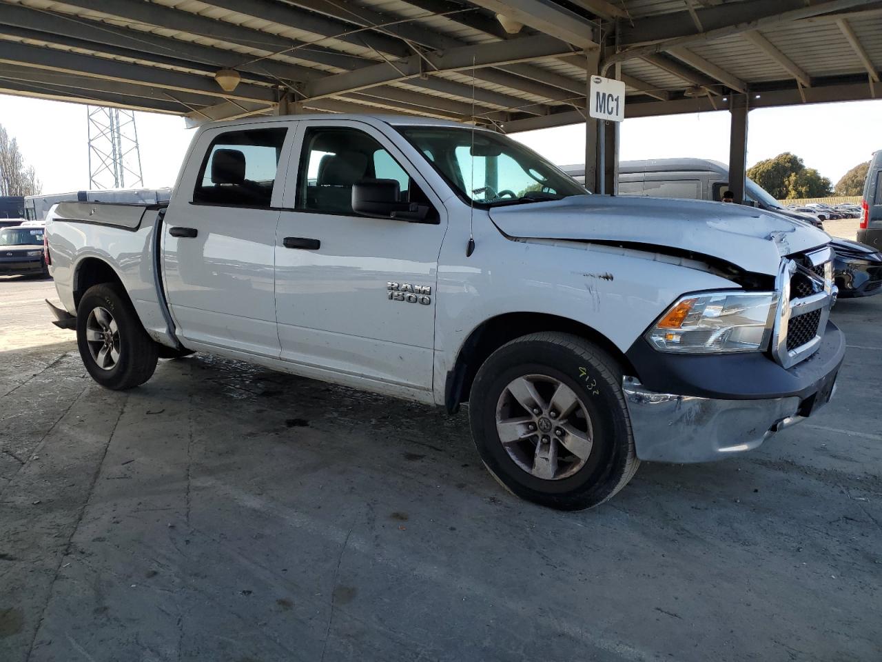 2018 RAM 1500 - Image 4