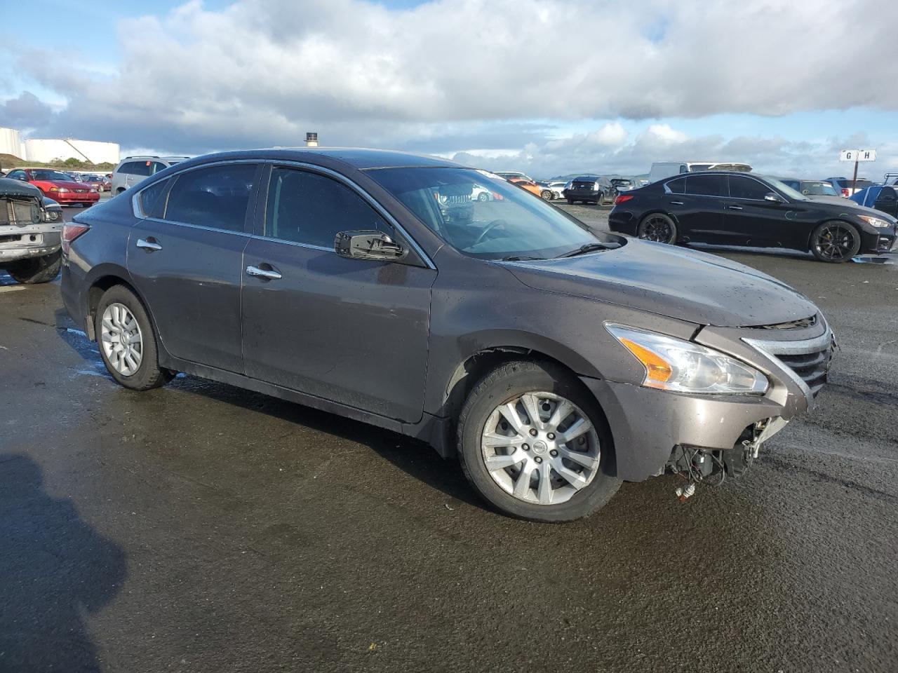 2015 Nissan Altima - Image 4