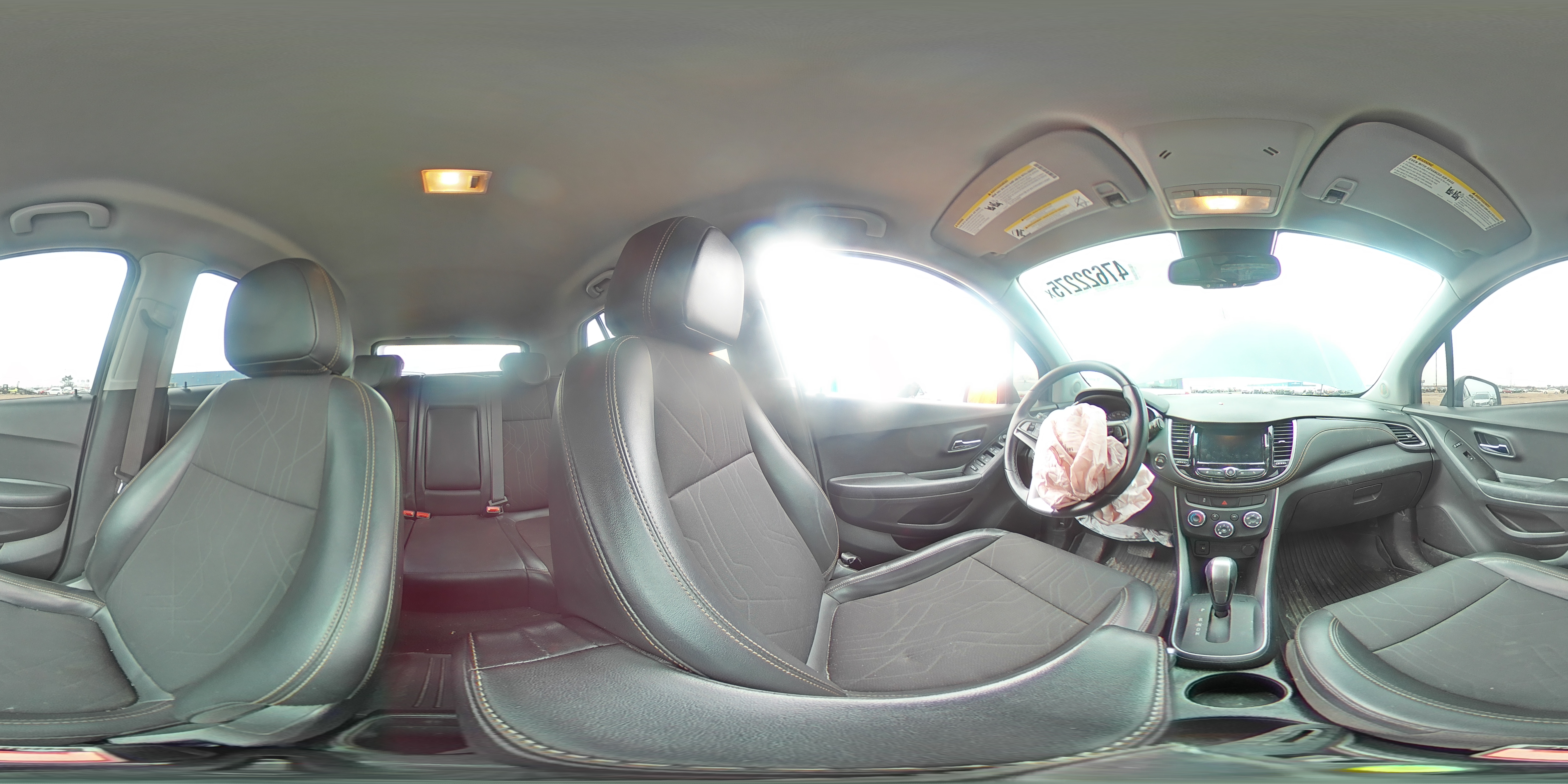 2021 Chevrolet Trax - Image 13