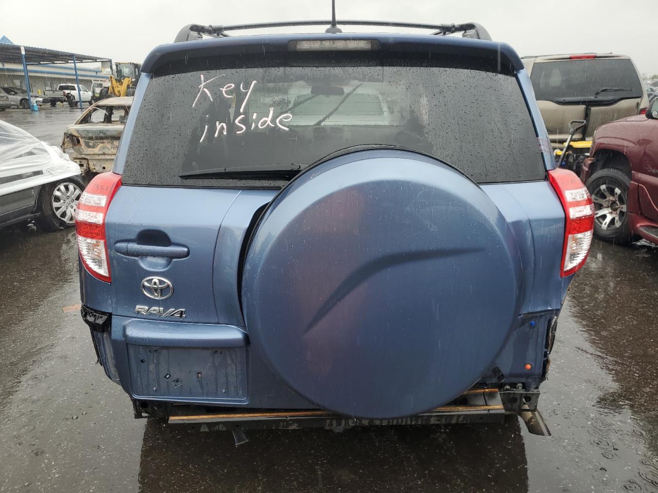 2011 Toyota RAV 4 - Image 6