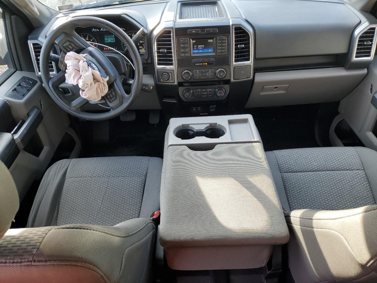 2015 Ford F-150 - Image 8