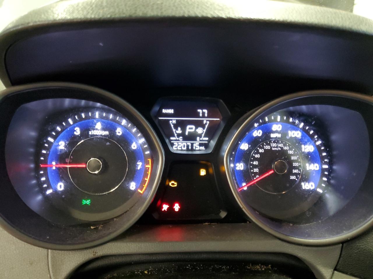 2016 Hyundai Elantra - Image 9