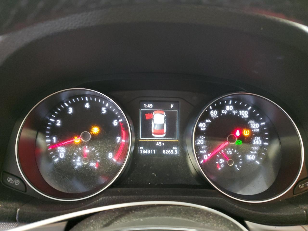 2019 Volkswagen Passat - Image 9