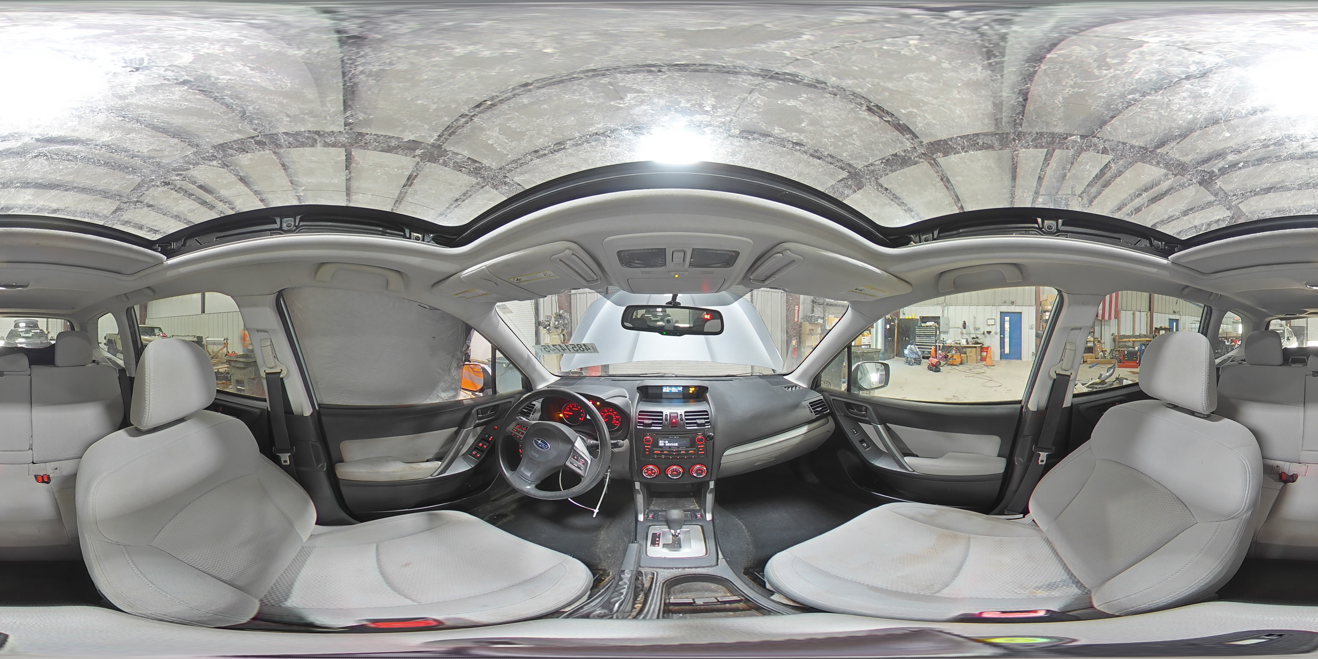 2015 Subaru Forester - Image 16