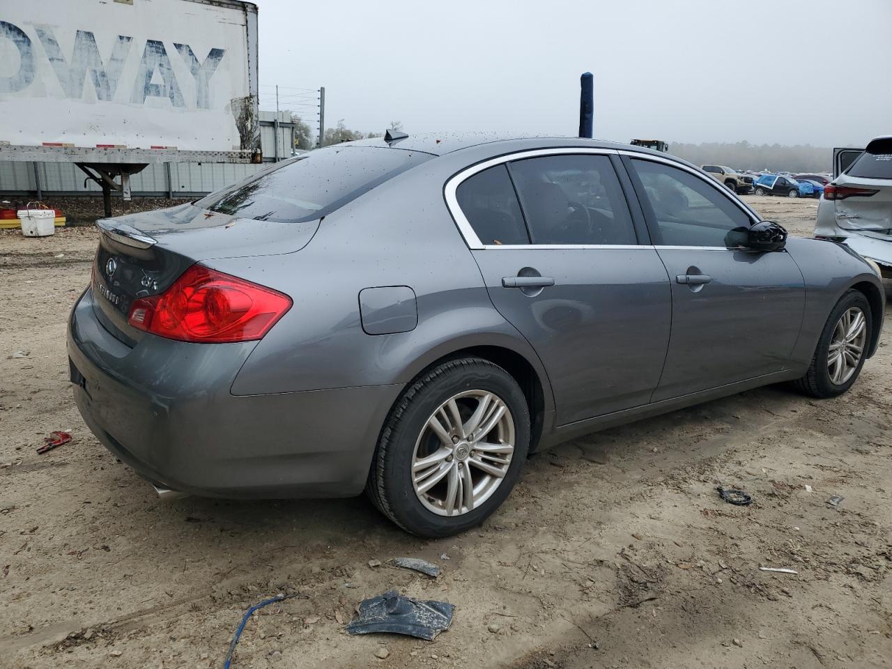 2012 Infiniti G - Image 3