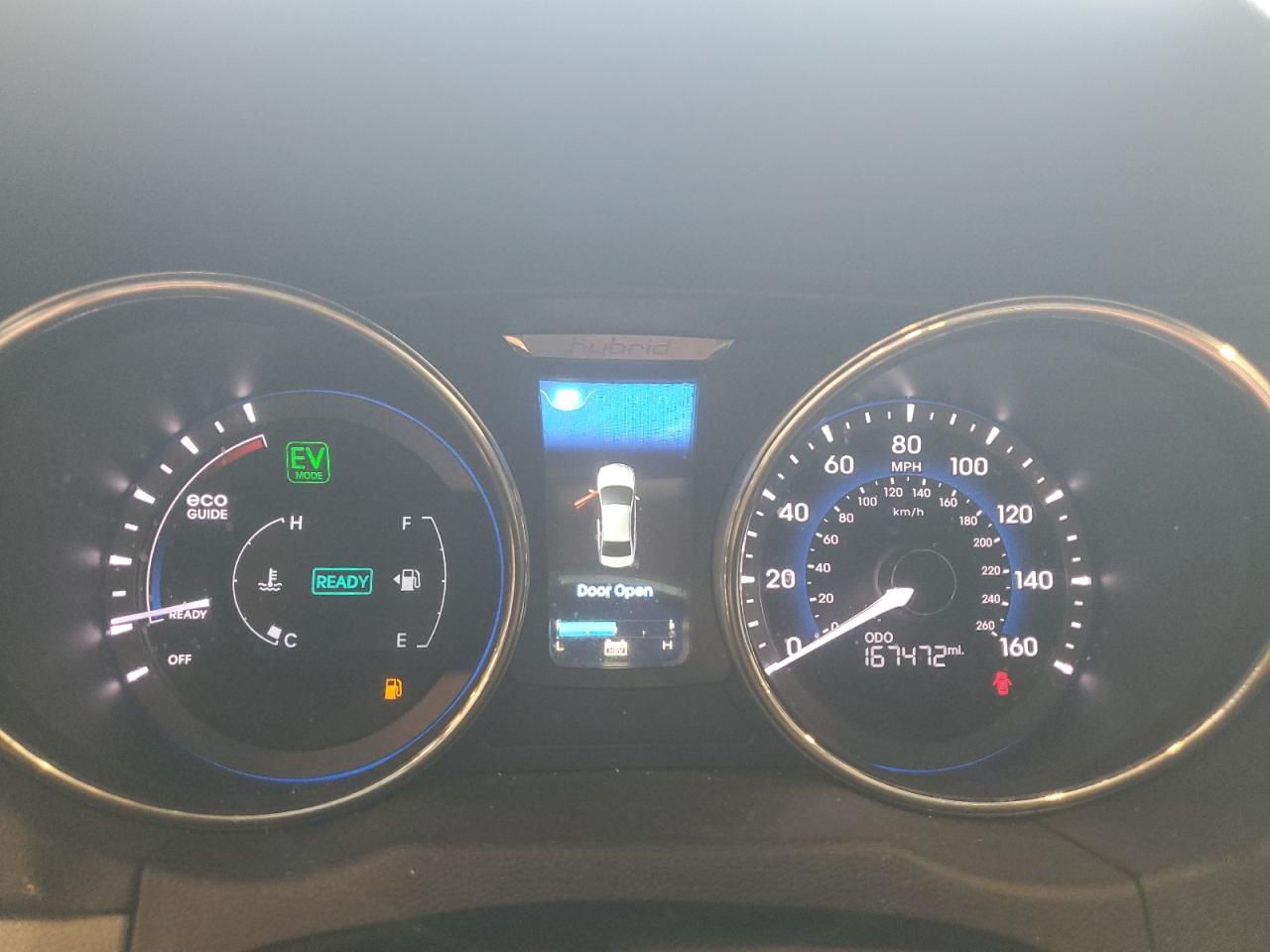 2011 Hyundai Sonata - Image 9