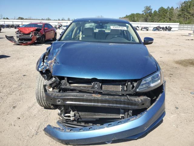Sedans VOLKSWAGEN JETTA 2016 Granatowy