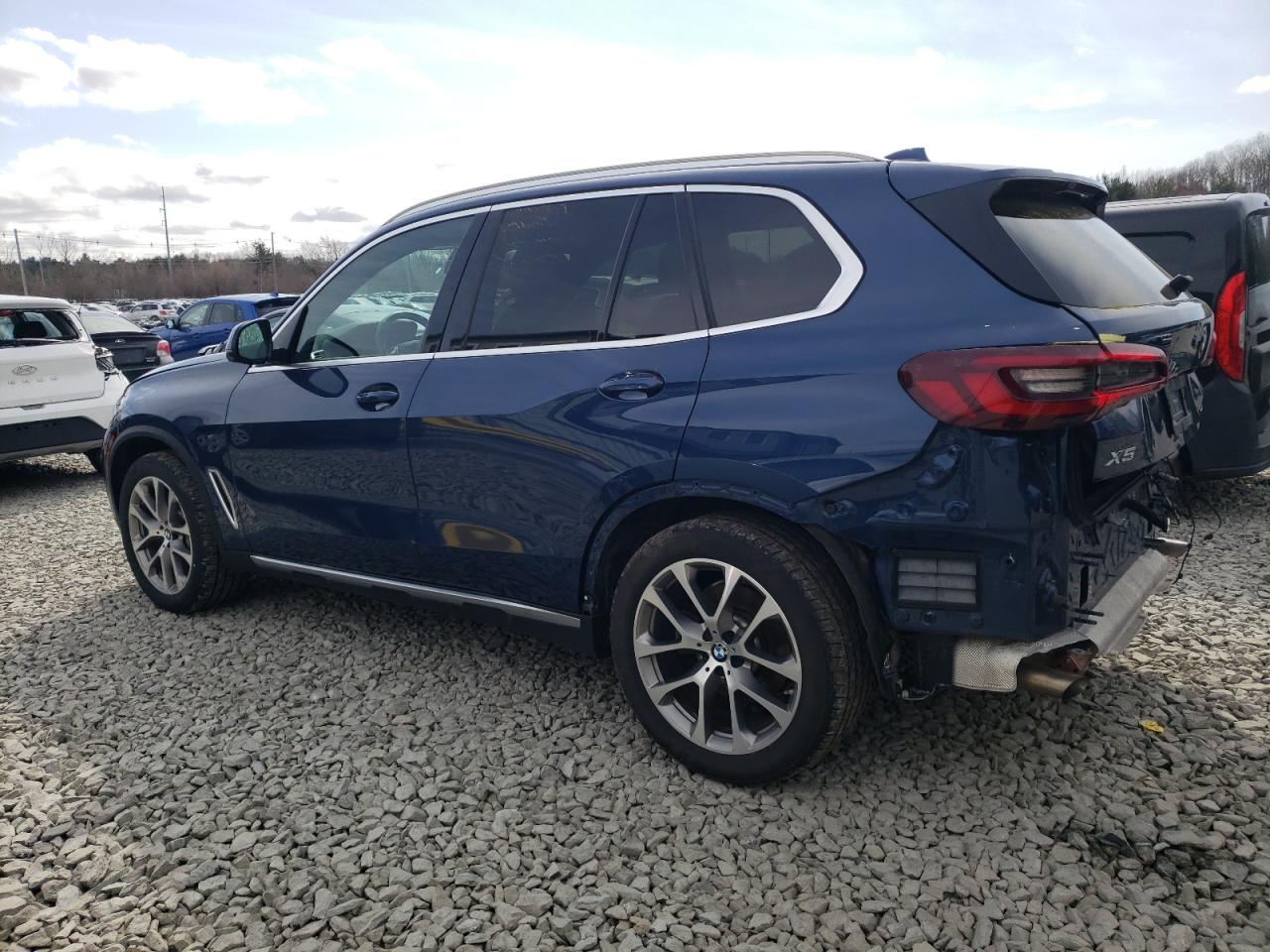 2021 BMW X5 - Image 2