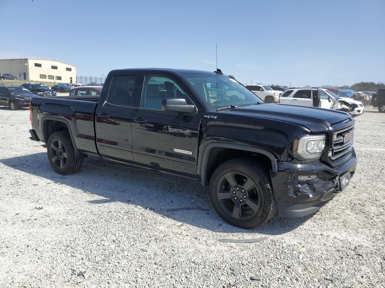 2017 GMC Sierra - Image 4