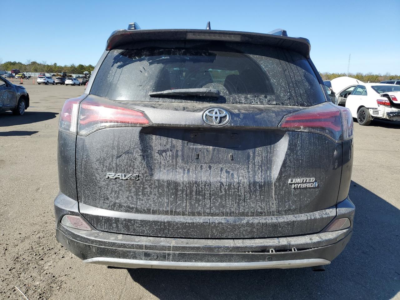 2016 Toyota RAV 4 - Image 6