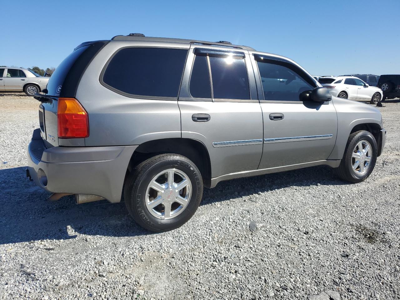 2008 GMC Envoy - Image 3