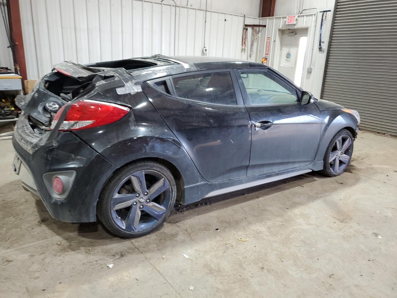 2014 Hyundai Veloster - Image 3