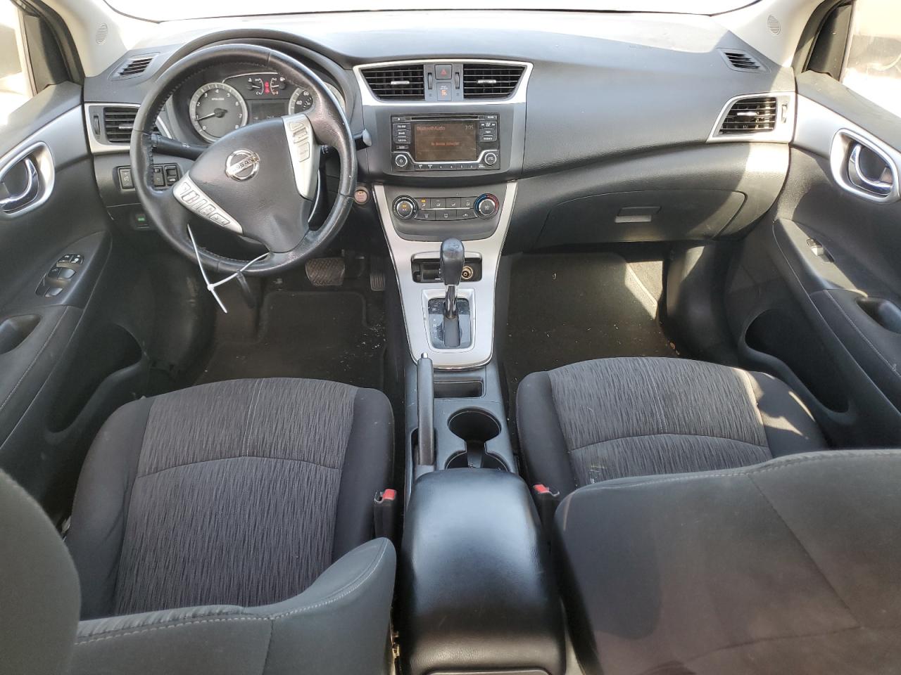 2015 Nissan Sentra - Image 8