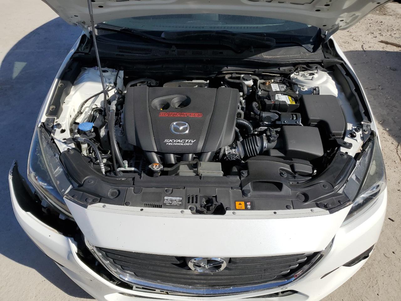2018 Mazda 3 - Image 11