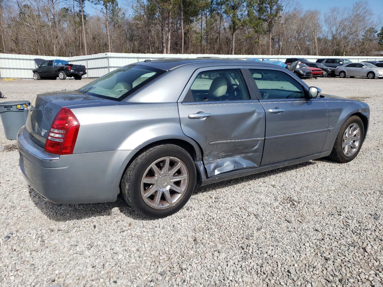 2006 Chrysler 300 - Image 3