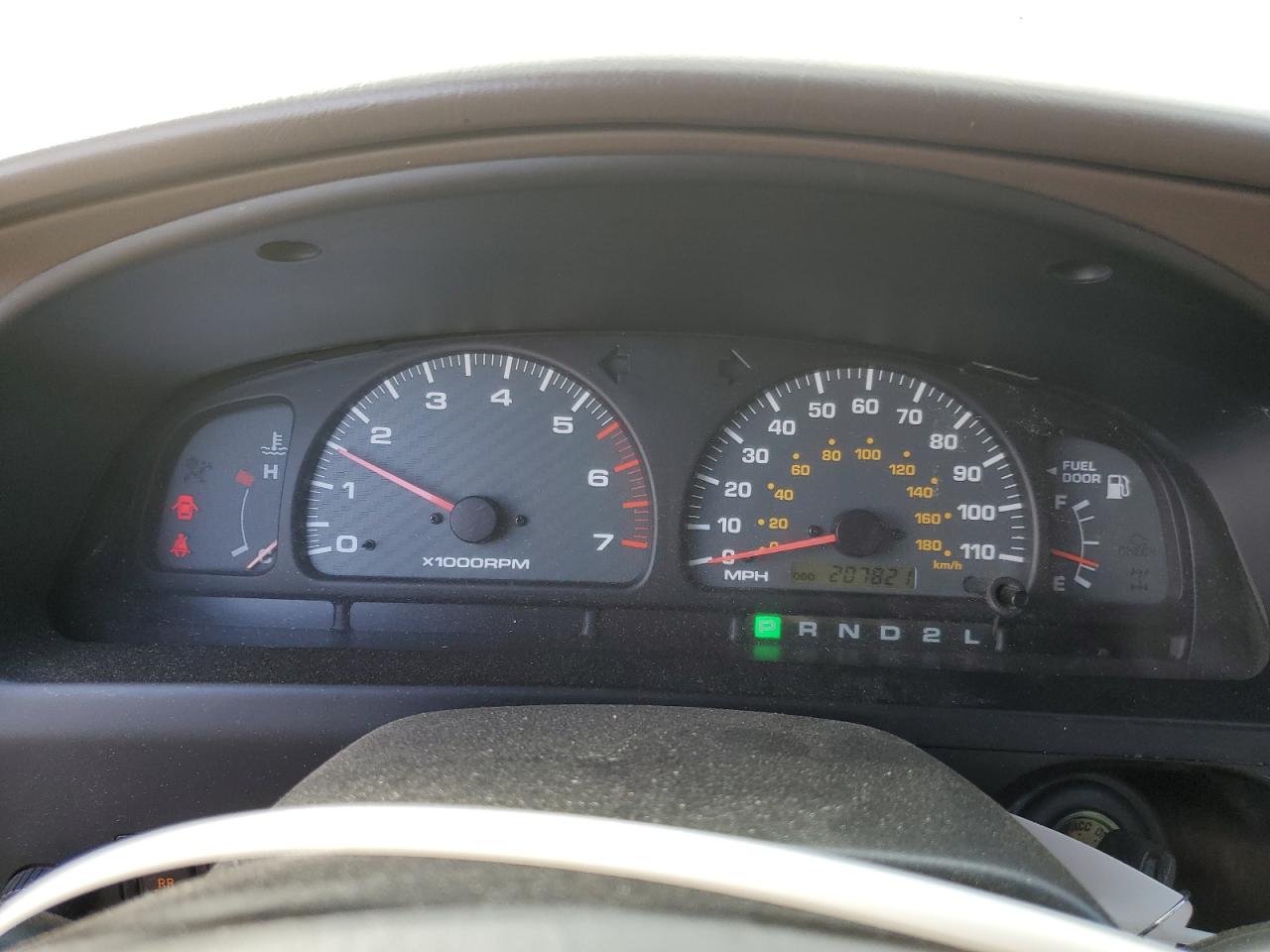 2000 Toyota 4Runner - Image 9