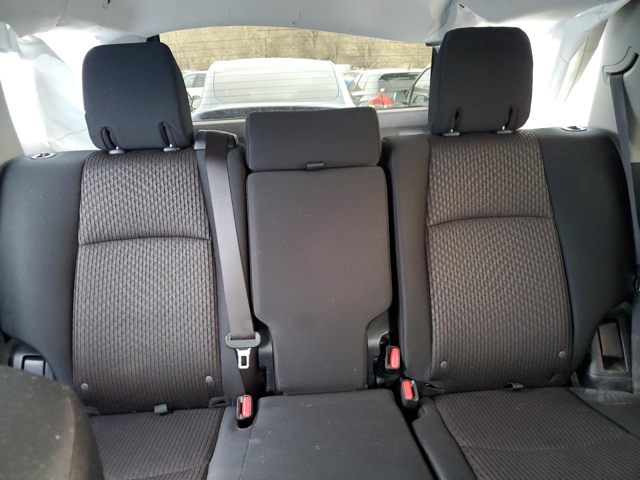 2022 Toyota 4Runner Sr5/Sr5 Premium VIN: JTEPU5JR3N6008221 Lot: 43739085