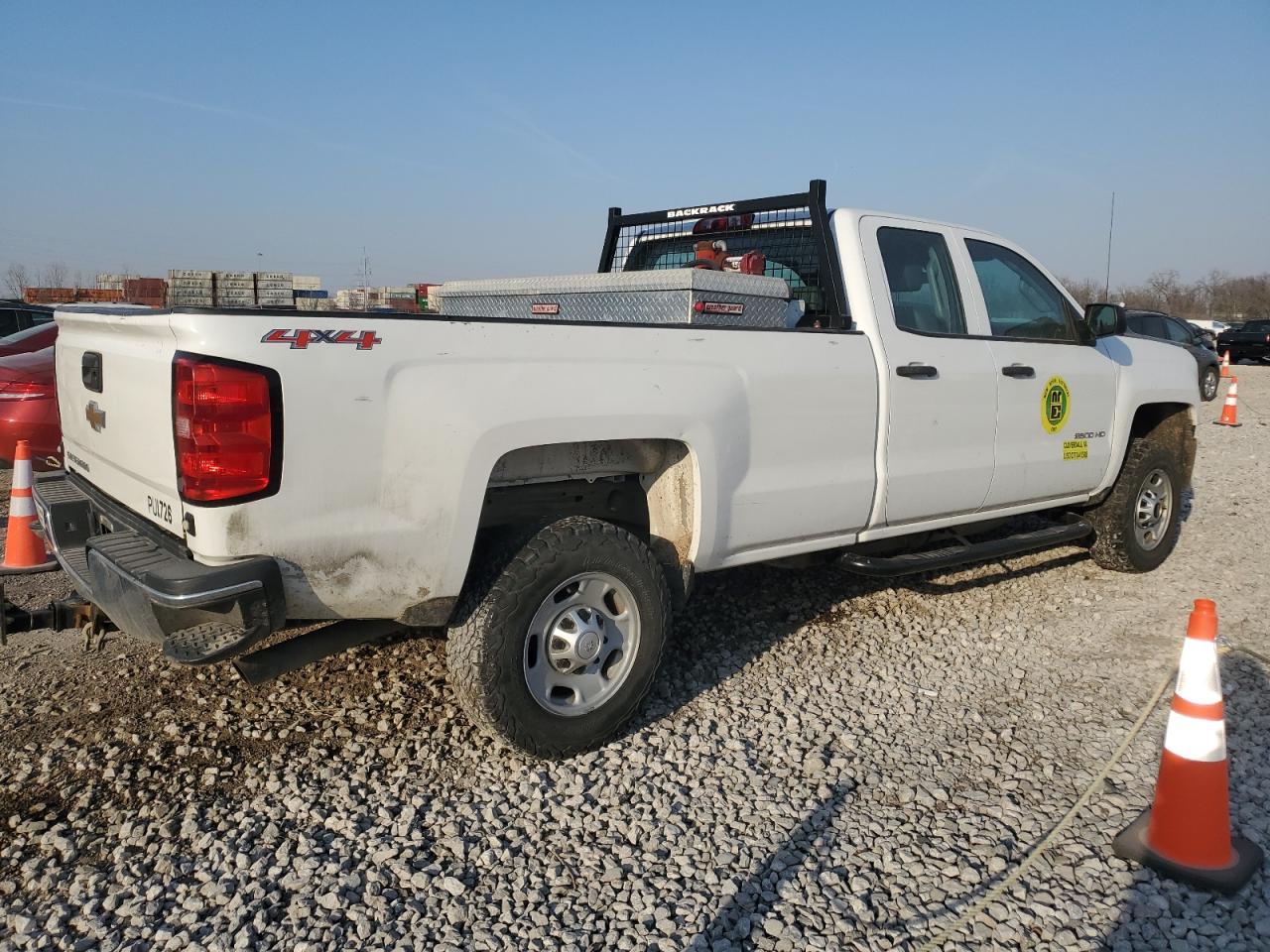 2015 Chevrolet Silverado - Image 3