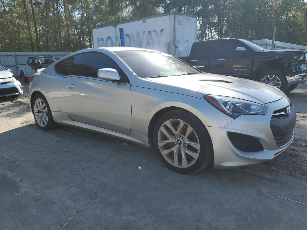 2013 Hyundai Genesis - Image 4