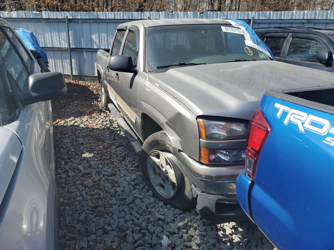 2006 Chevrolet Silverado - Image 4