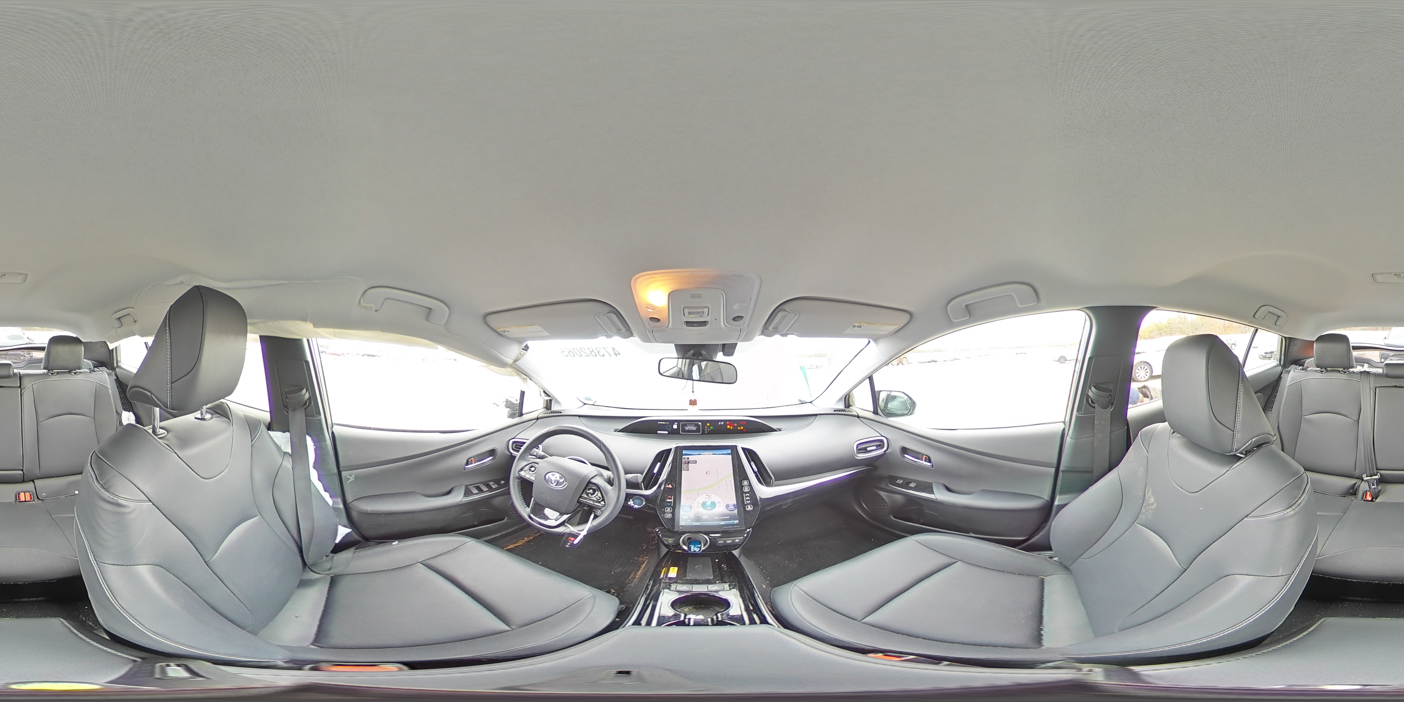 2022 Toyota Prius - Image 12