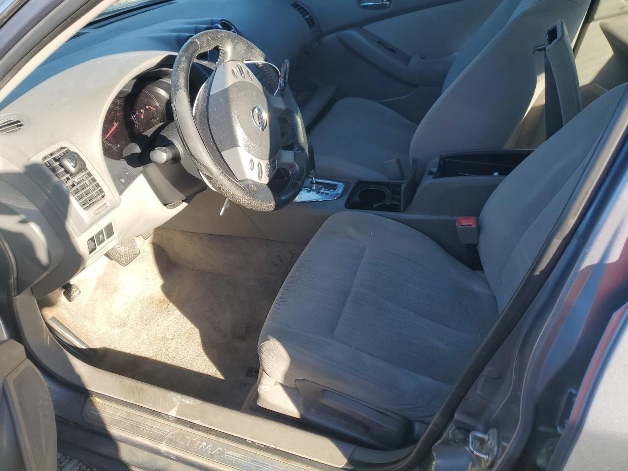 2012 Nissan Altima - Image 7