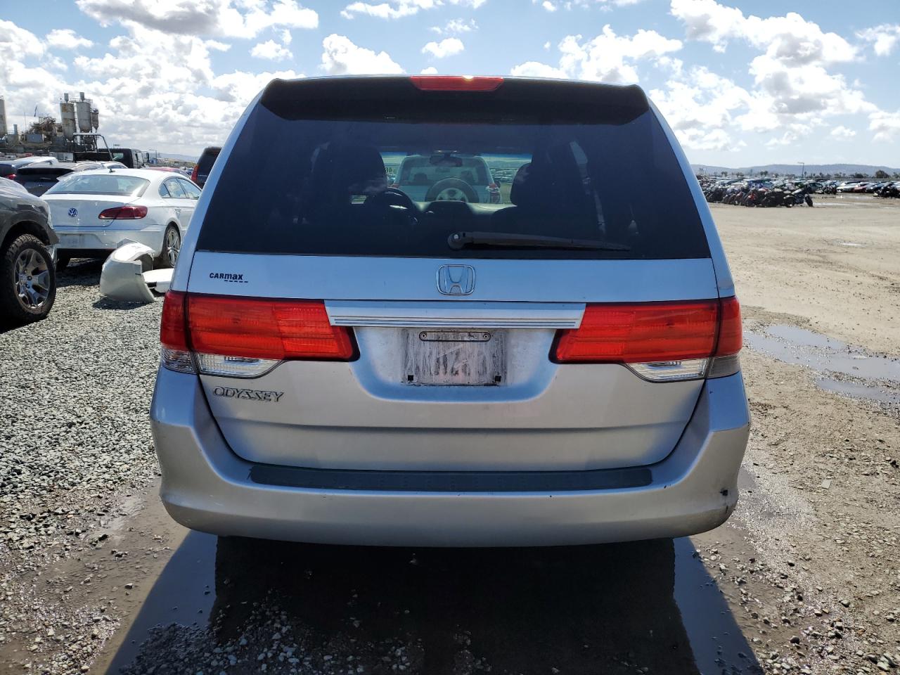 2010 Honda Odyssey - Image 6