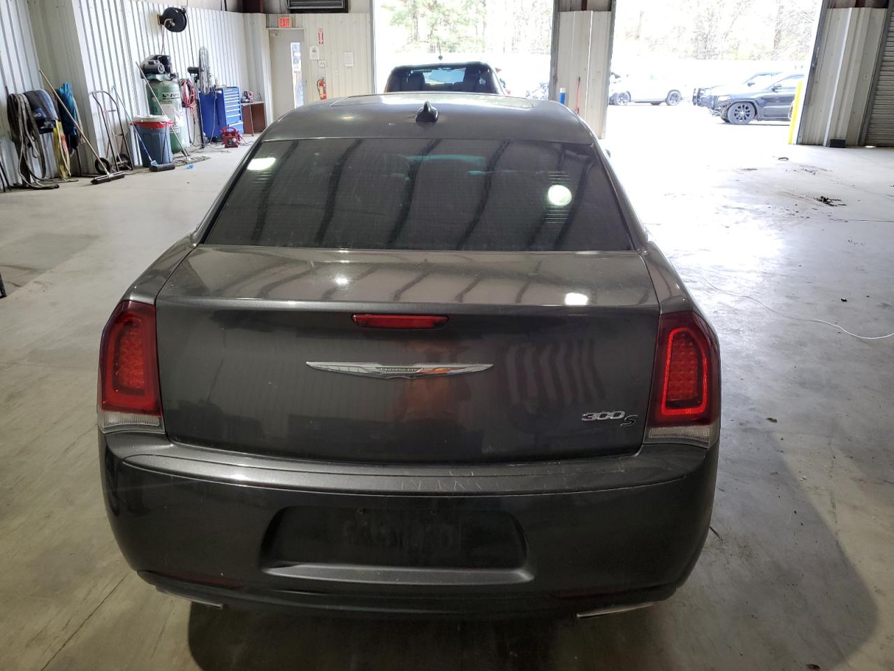 2015 Chrysler 300 S VIN: 2C3CCABG6FH921328 Lot: 49386275