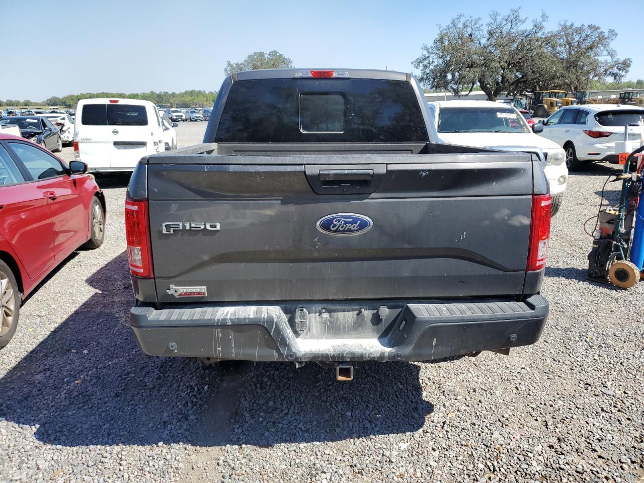2015 Ford F-150 - Image 6