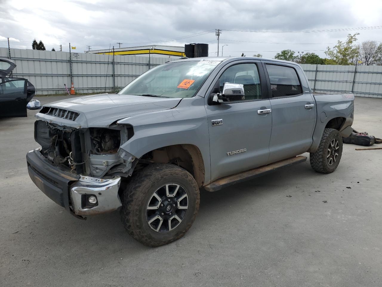 2018 Toyota Tundra Crewmax Limited продається в Antelope, CA - Front End