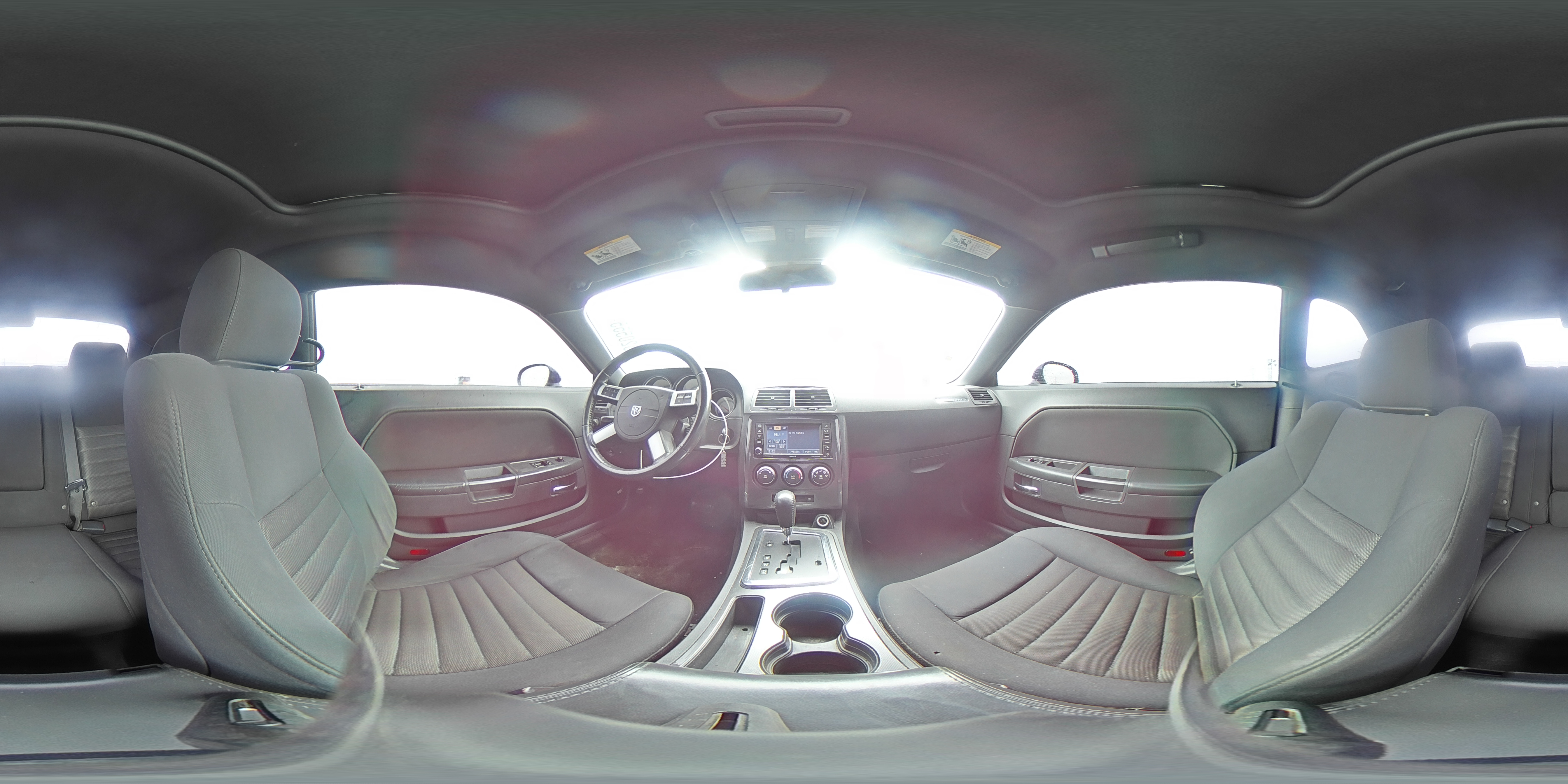 2010 Dodge Challenger - Image 13