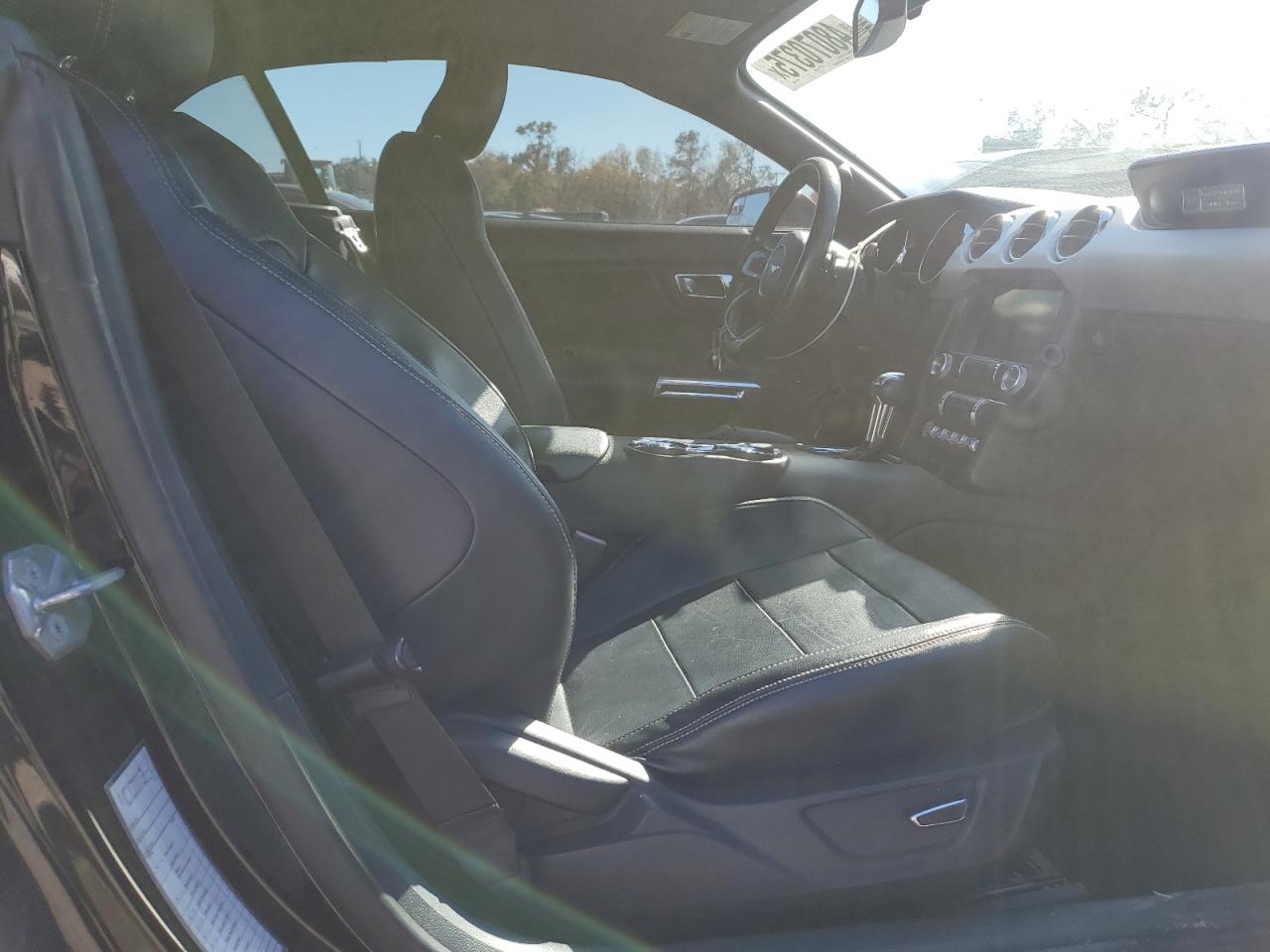 2015 Ford Mustang - Image 7