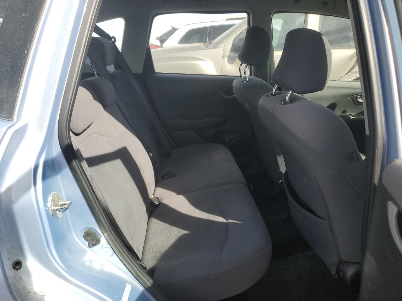 2009 Honda Fit - Image 10