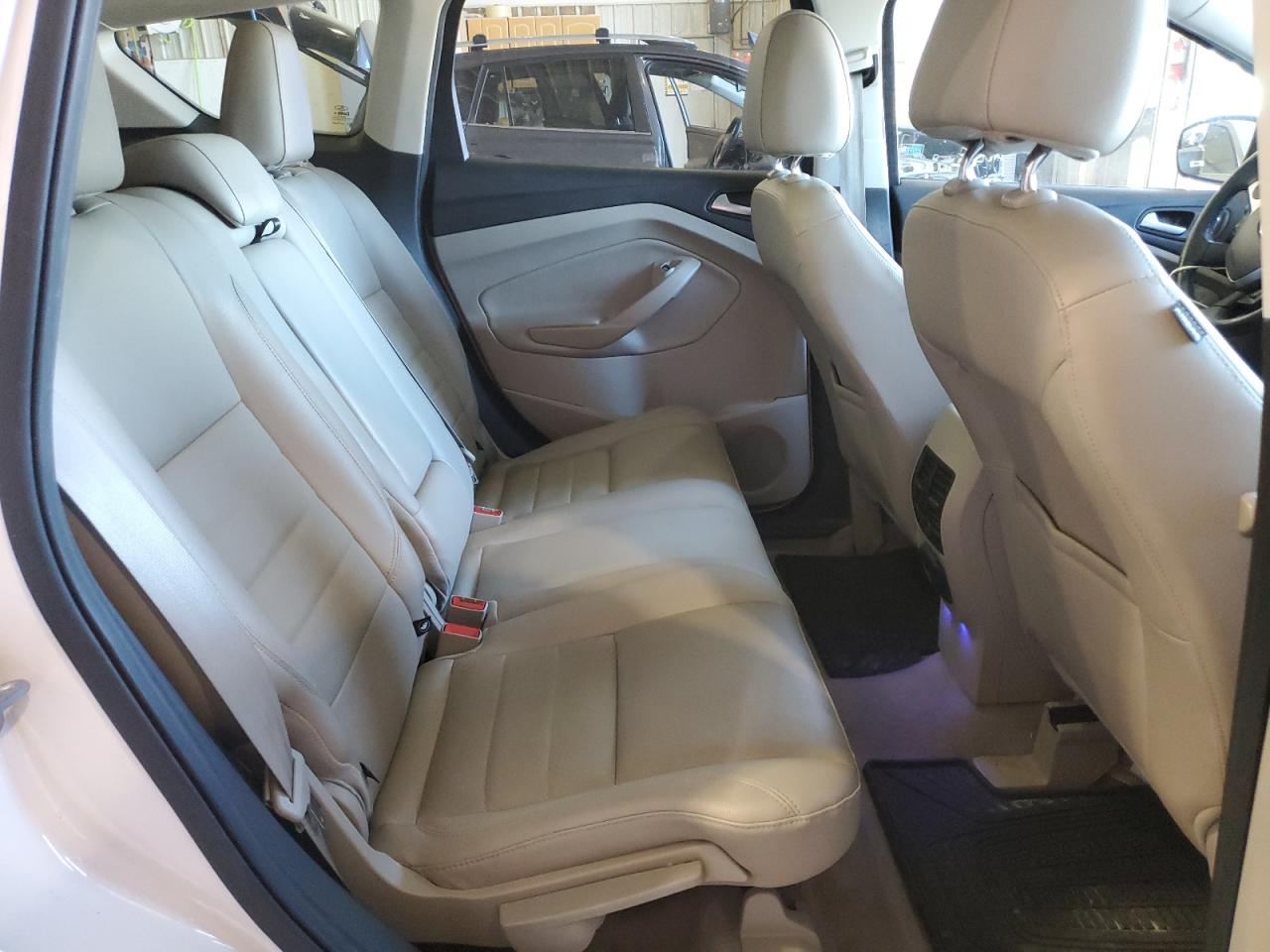 2014 Ford Escape - Image 10