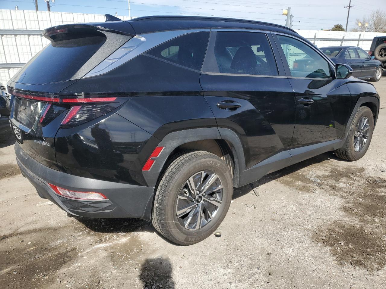 2022 Hyundai Tucson - Image 3