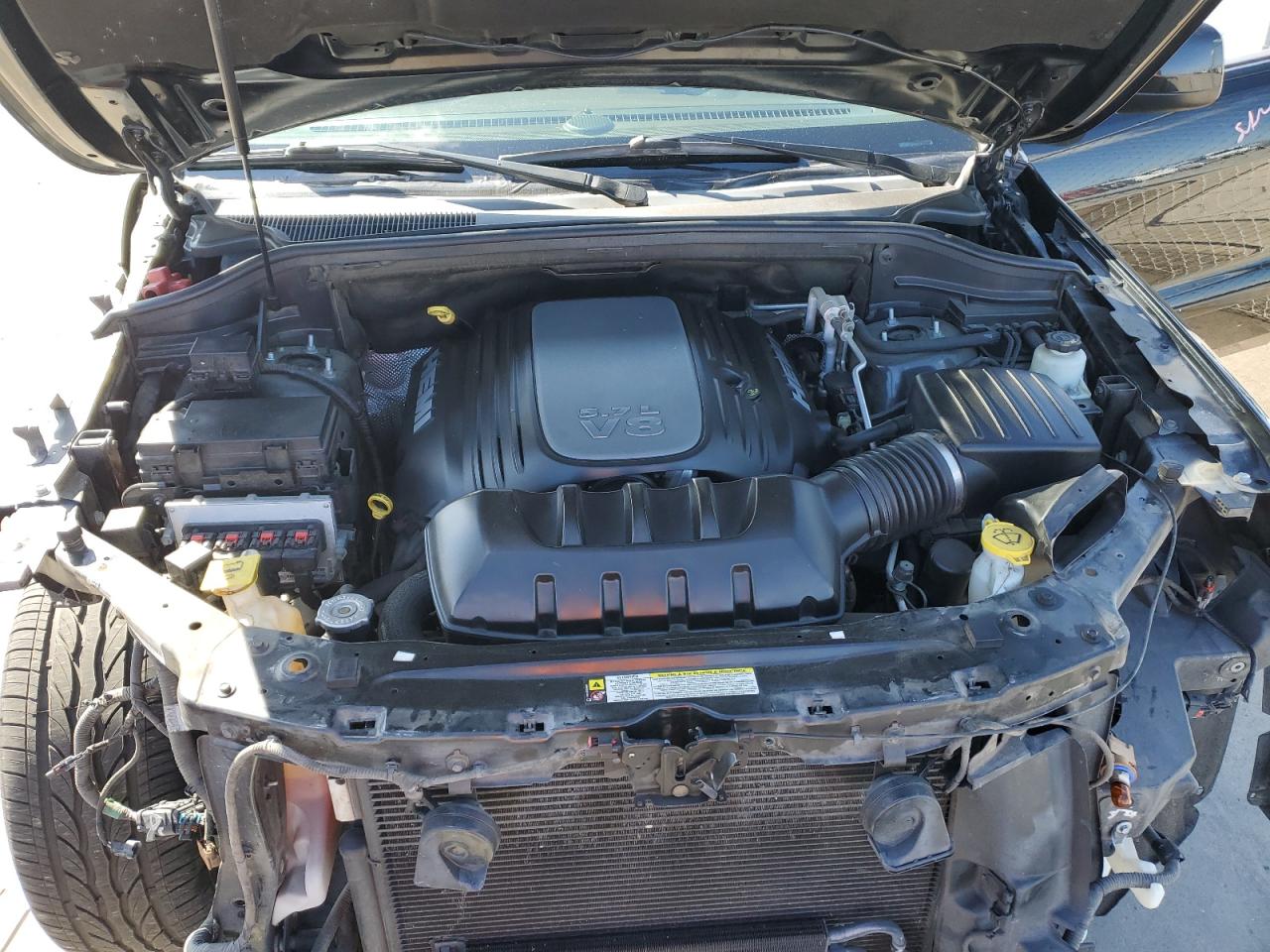 2013 Jeep Grand Cherokee - Image 12