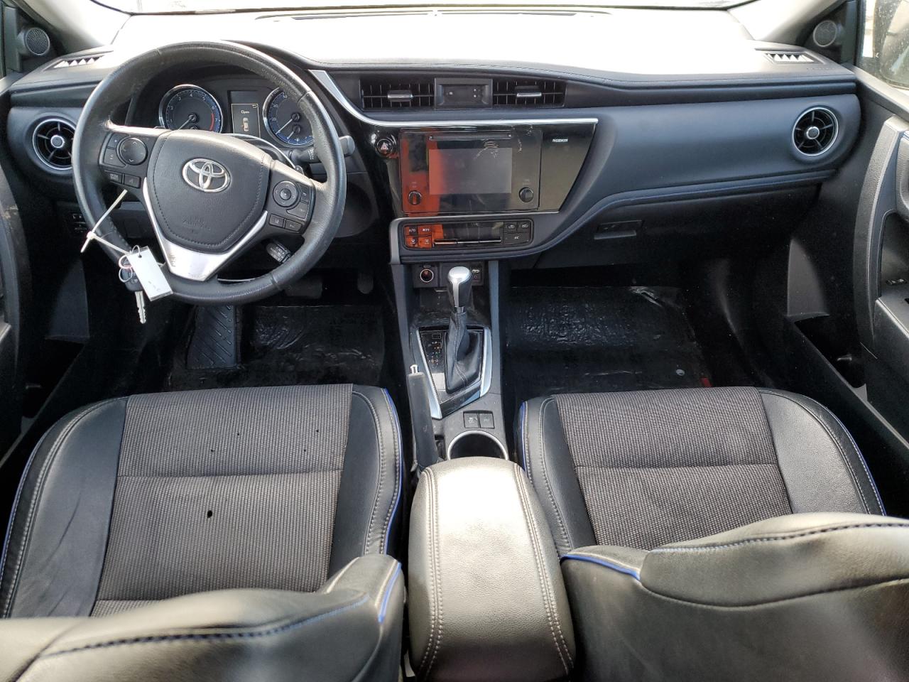 2017 Toyota Corolla - Image 8